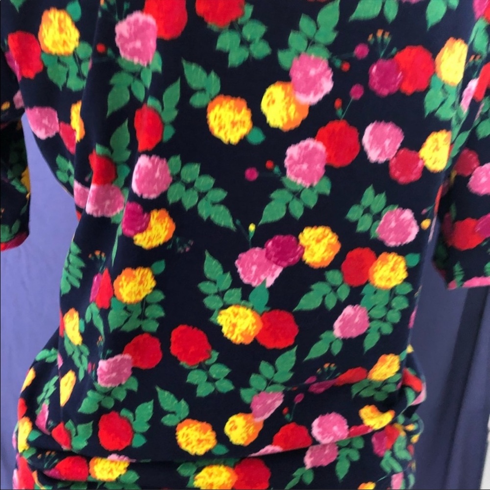 ✨Cute Summer Outfits. Top Lg, Shorts size 8 - Picture 11 of 16